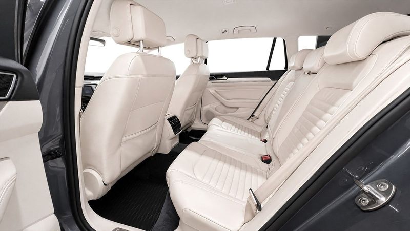 Volkswagen Passat bild 12