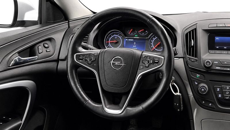 Opel Insignia bild 8