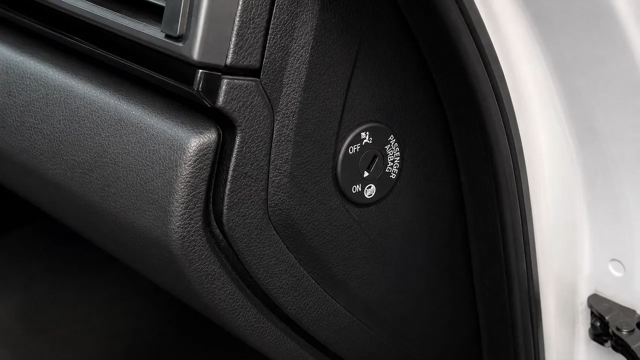 Vehicle image 21