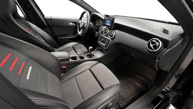 Mercedes A180 bild 17