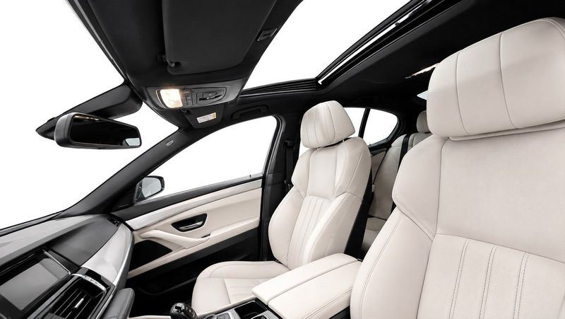 BMW M5 bild 12