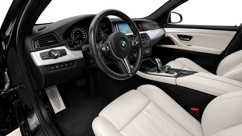 BMW M5 bild 10