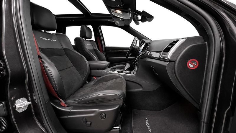 Jeep Grand Cherokee bild 16