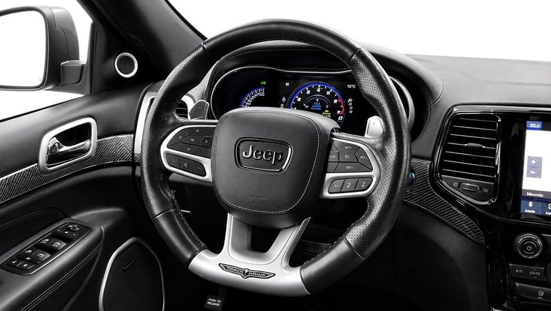 Jeep Grand Cherokee bild 8