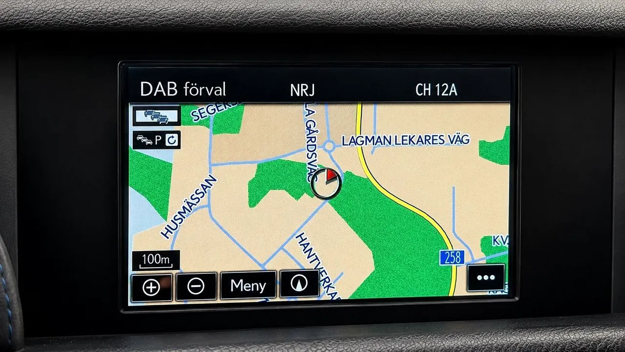 Vehicle image 22