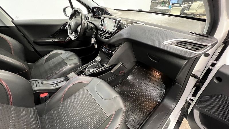 Peugeot 2008 bild 18