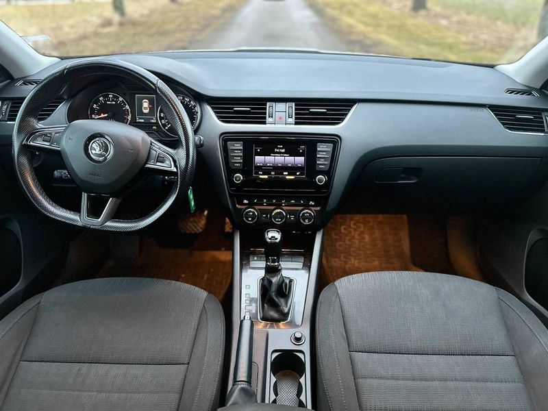 Skoda Octavia bild 7