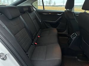 Skoda Octavia bild 10