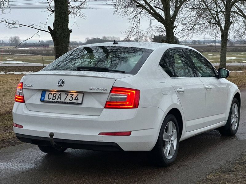 Skoda Octavia bild 4