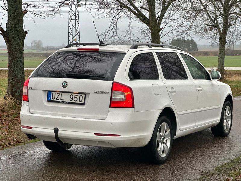 Skoda Octavia bild 6