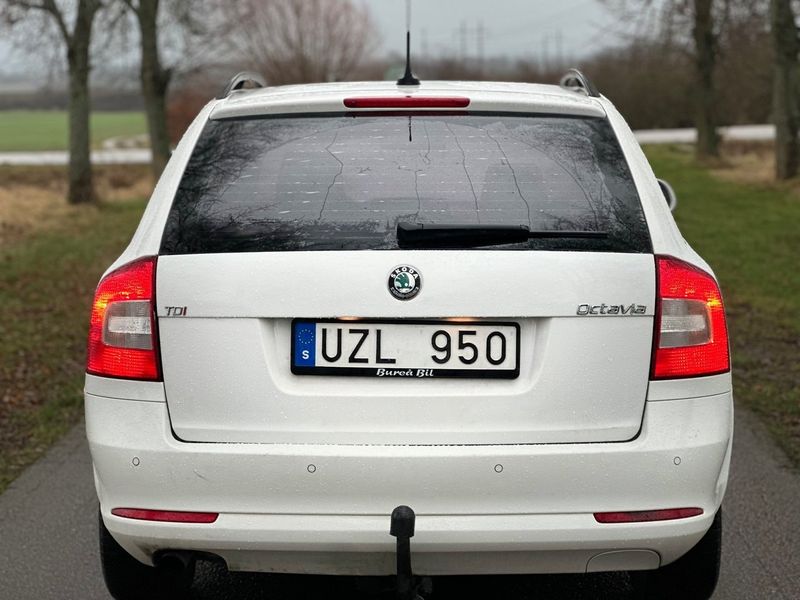 Skoda Octavia bild 5