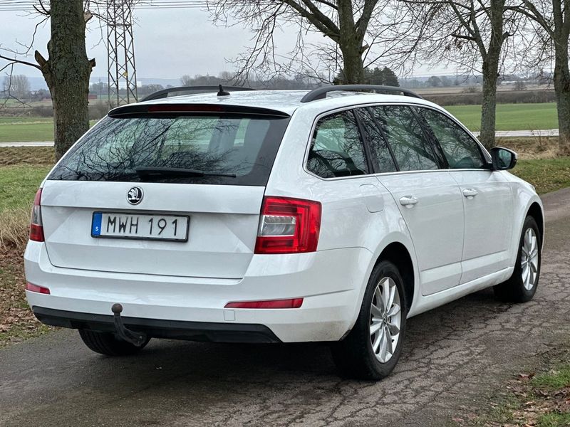 Skoda Octavia bild 3