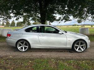 BMW 325 bild 7
