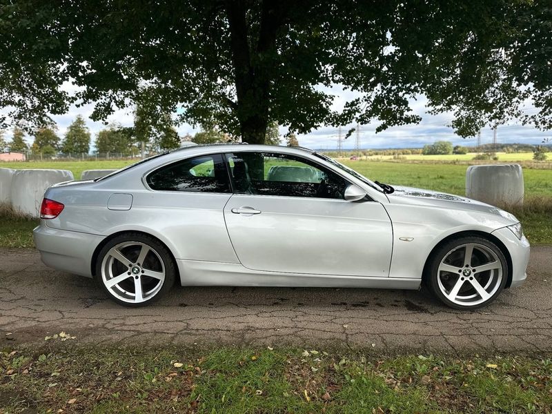 BMW 325 bild 7