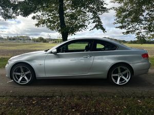 BMW 325 bild 8