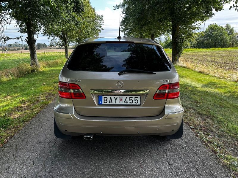 Mercedes B200 bild 4