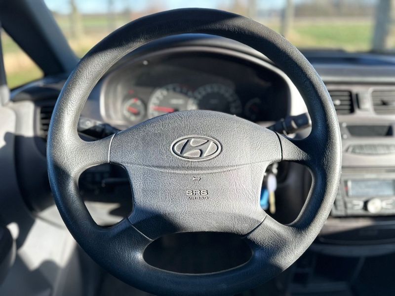 Hyundai Trajet bild 15