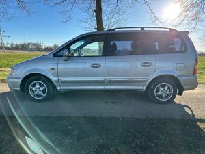 Hyundai Trajet bild 8