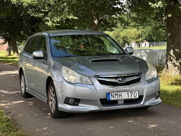 Subaru Legacy Wagon 2.0 4WD Euro 5, Svensksåld, Ny besiktigad - 2012