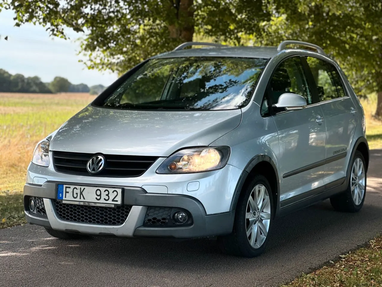 Vehicle image 1