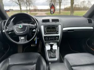 Skoda Octavia bild 8