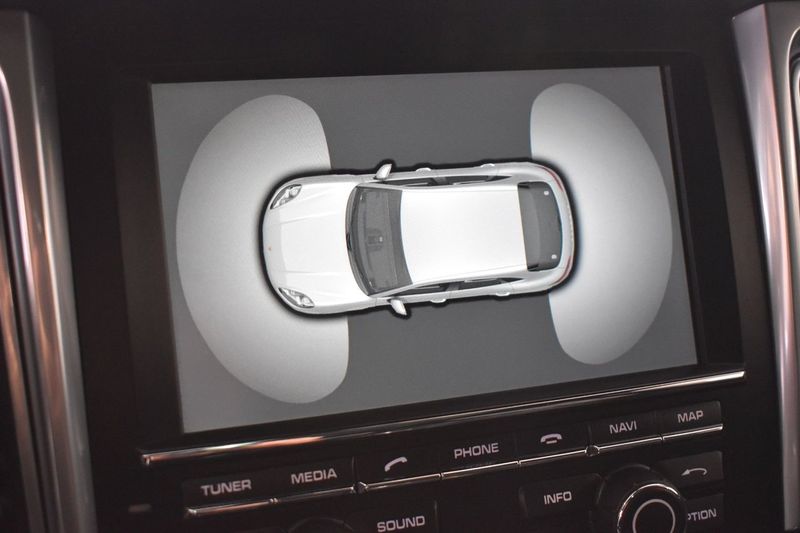 Porsche Macan bild 21