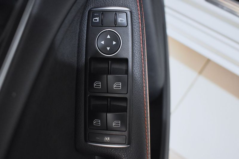 Mercedes B180 bild 23