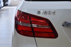 Mercedes B180 bild 26