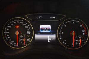 Mercedes B180 bild 12