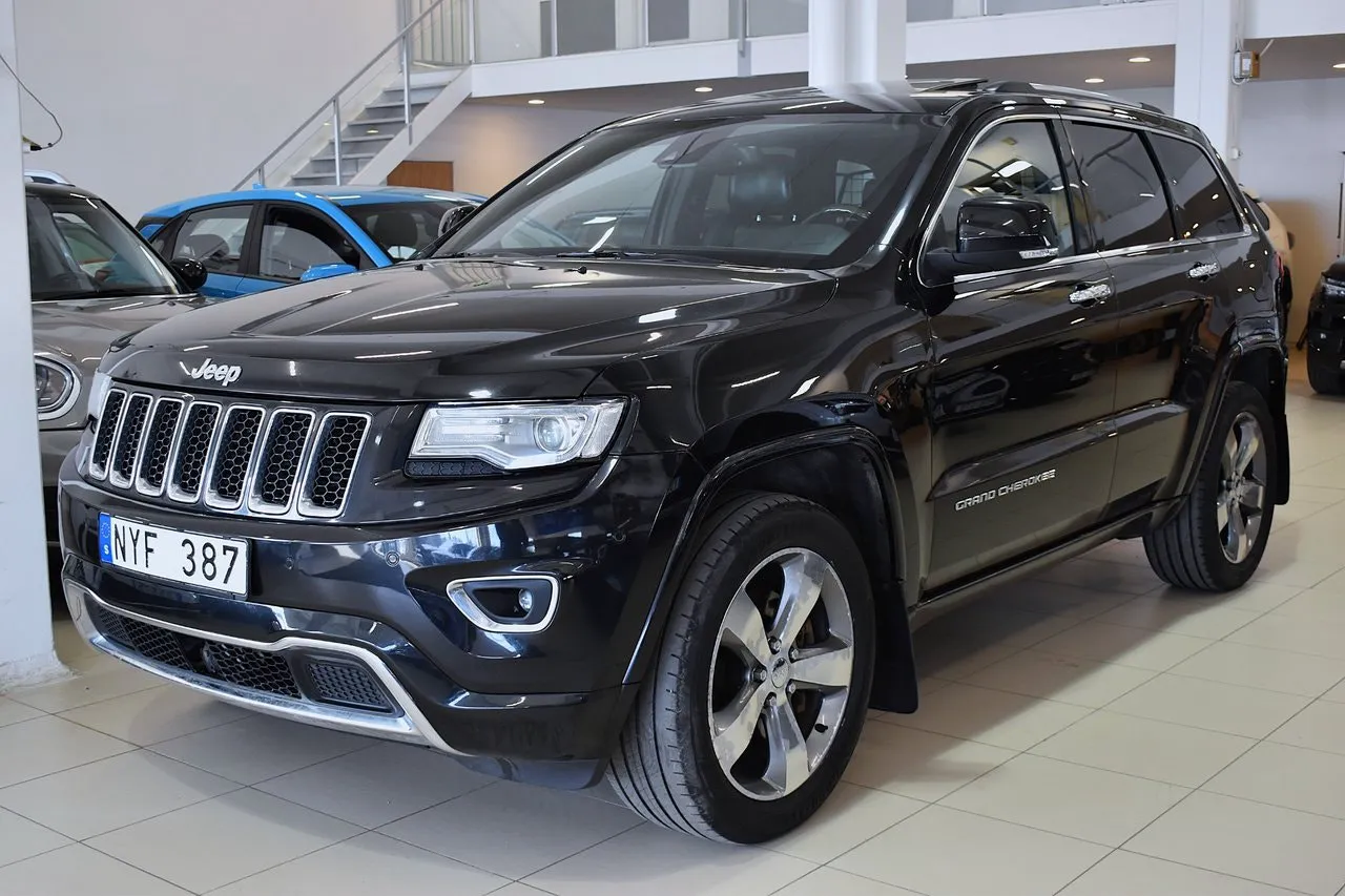 Vehicle image 1
