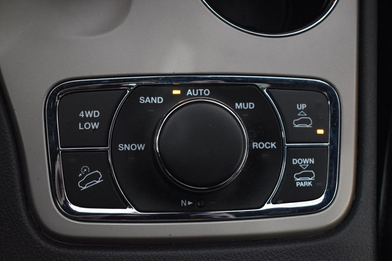 Jeep Grand Cherokee bild 23