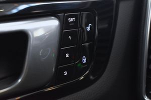 Porsche Cayenne bild 19