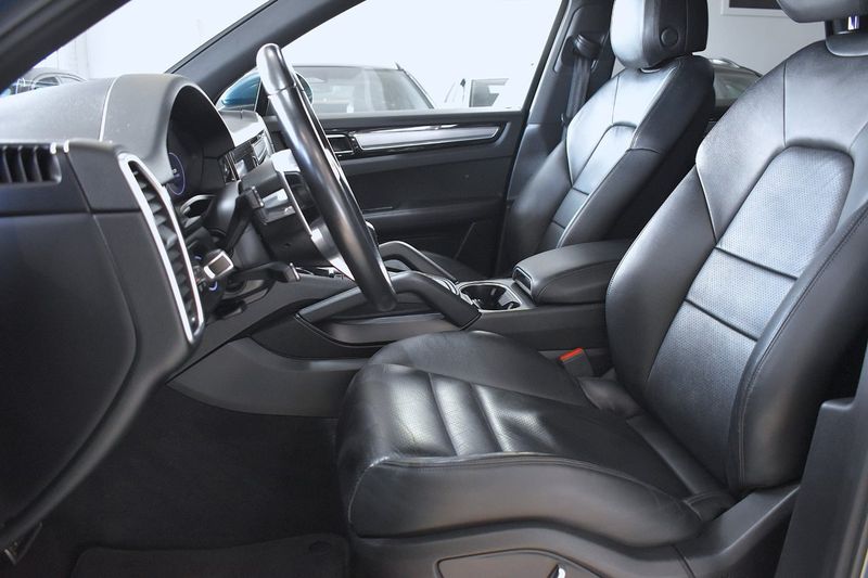 Porsche Cayenne bild 9