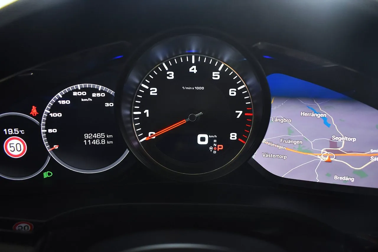 Vehicle image 20