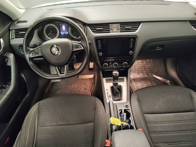 Skoda Octavia bild 4