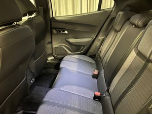Peugeot 2008 bild 4