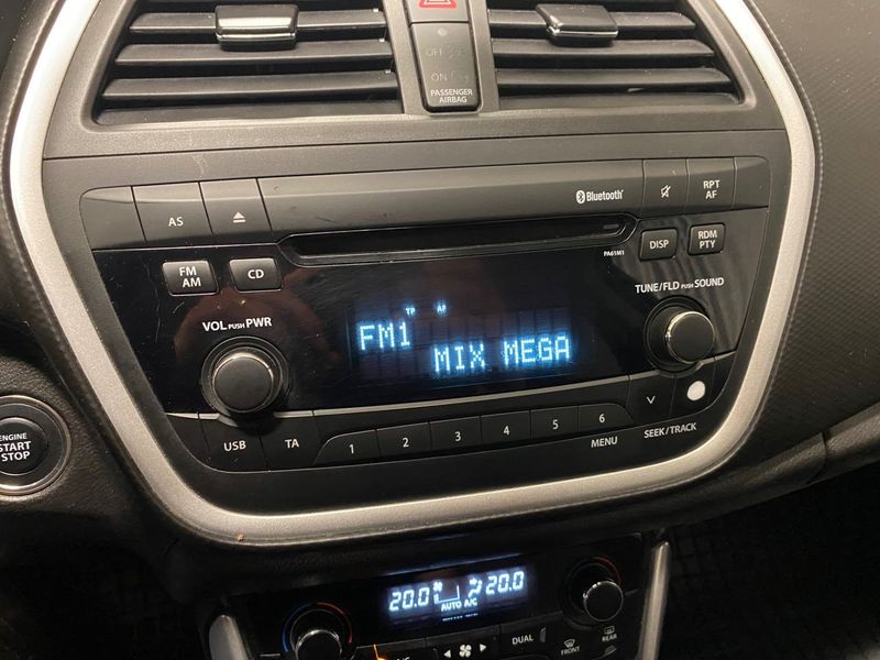 Suzuki S-CROSS bild 10