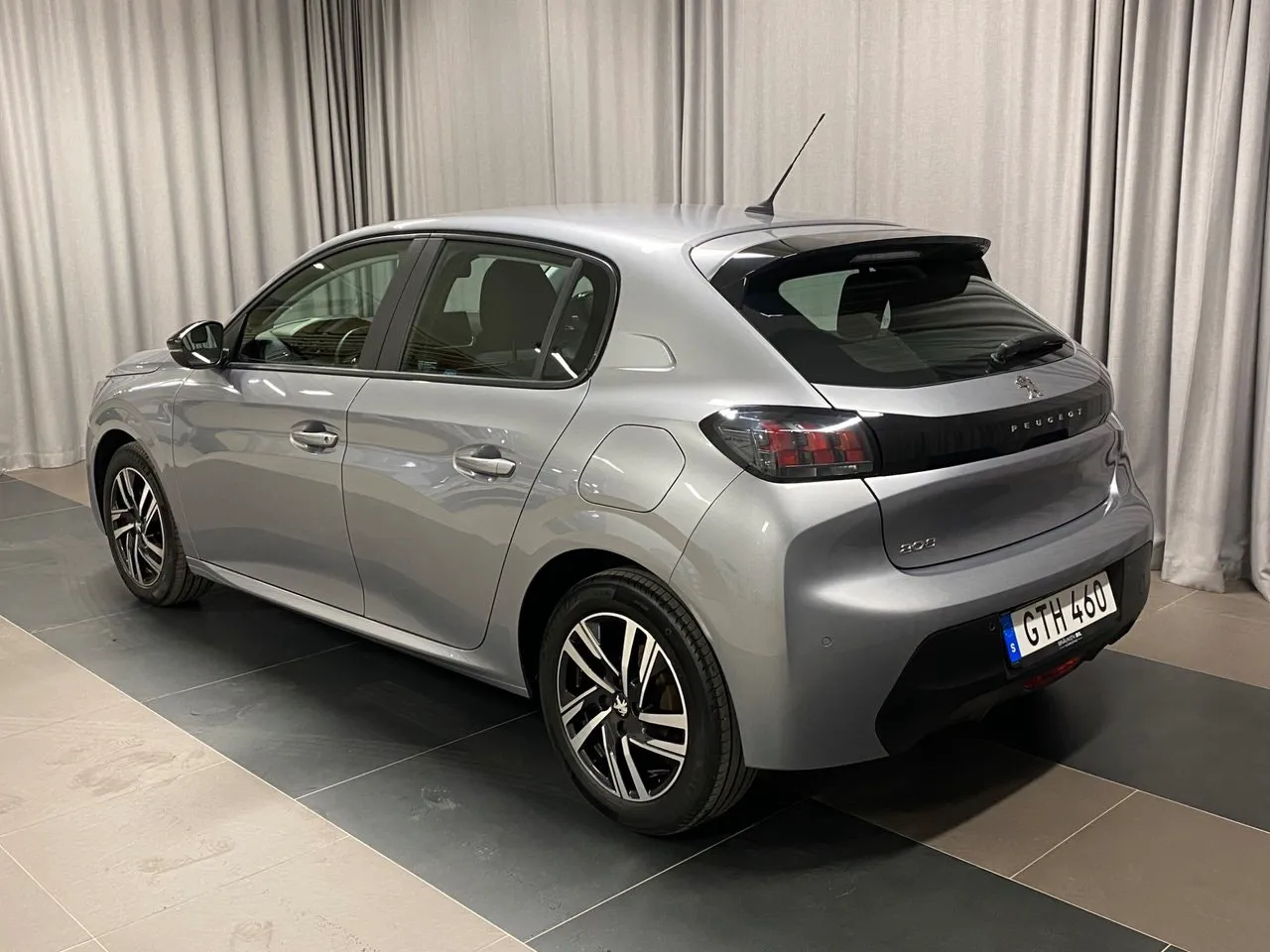 Vehicle image 2