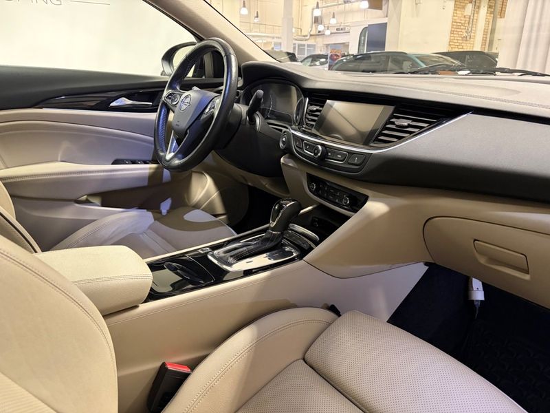 Opel Insignia bild 12
