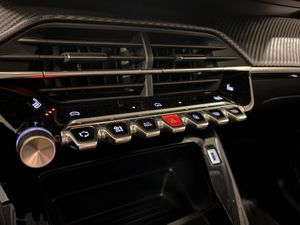 Peugeot 208 bild 10