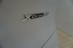 BMW iX bild 14