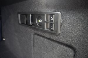 BMW iX bild 16