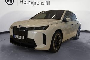 BMW iX bild 1