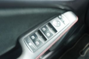 Mercedes CLA180 bild 13