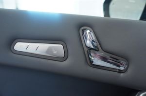 BMW iX bild 16
