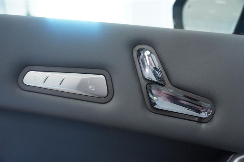 BMW iX bild 16