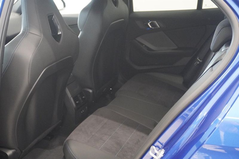 BMW 120 bild 9