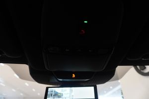 Nissan Ariya bild 5