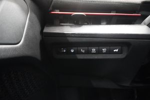 Nissan Ariya bild 7