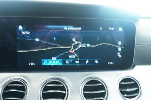 Mercedes E300 bild 7